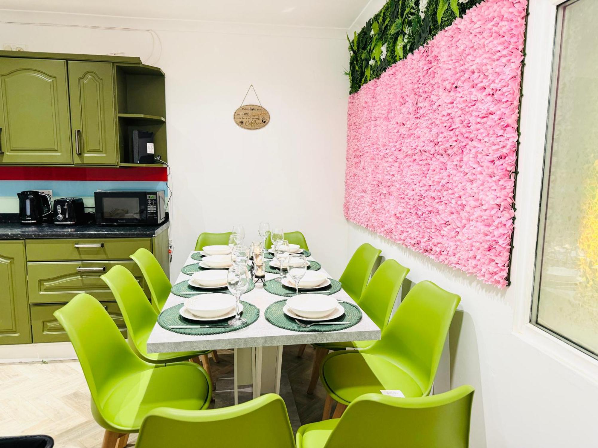 5Br House, Free Parking Offa12, Contractor, Big Families, Relocation Villa Redbridge Exteriör bild