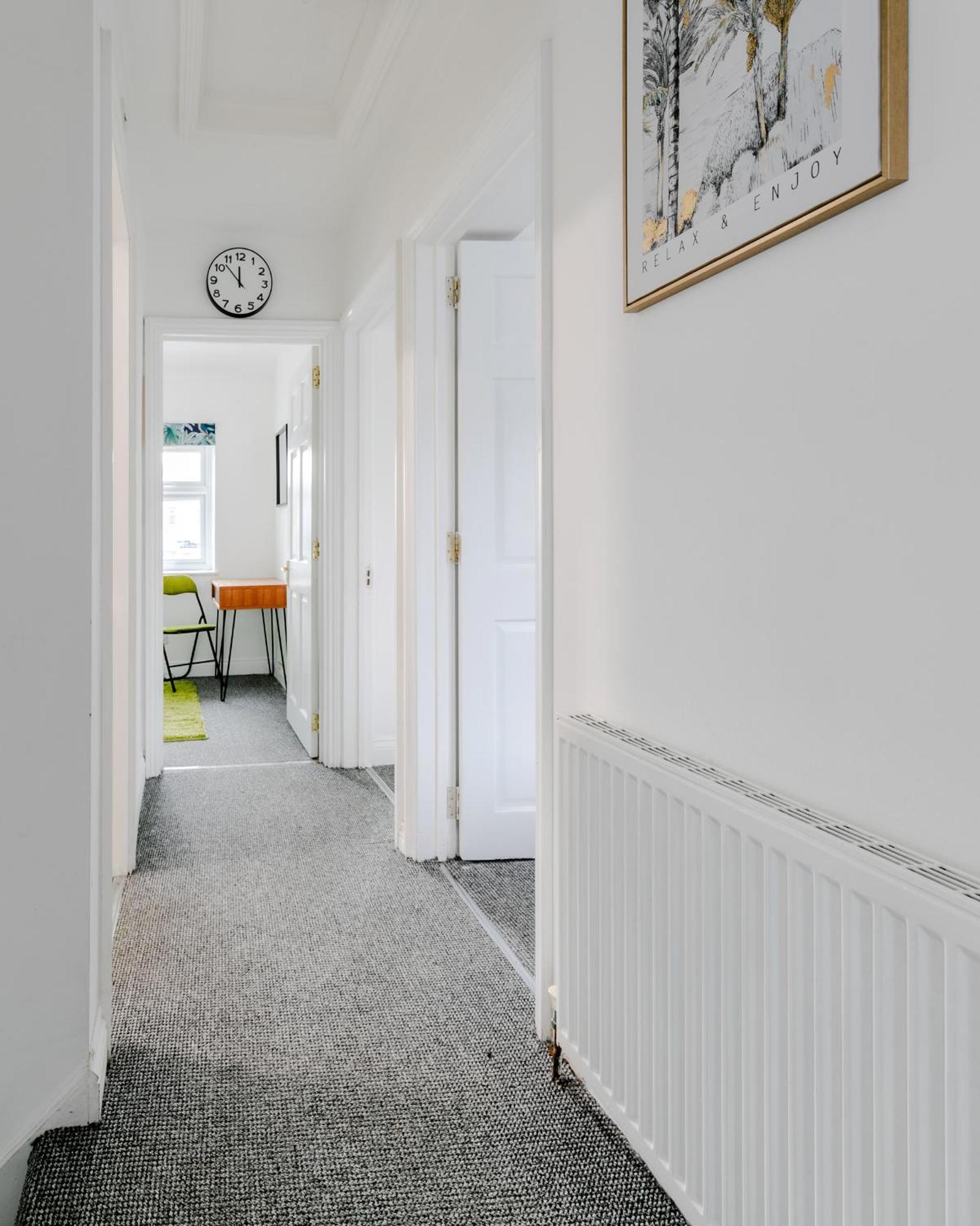 5Br House, Free Parking Offa12, Contractor, Big Families, Relocation Villa Redbridge Exteriör bild